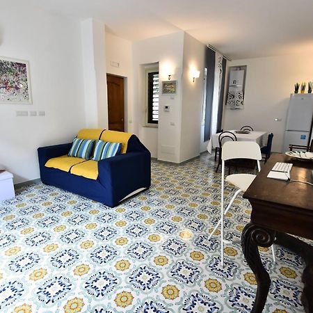 Il Gelsomino Amalfi Bed and Breakfast Εξωτερικό φωτογραφία